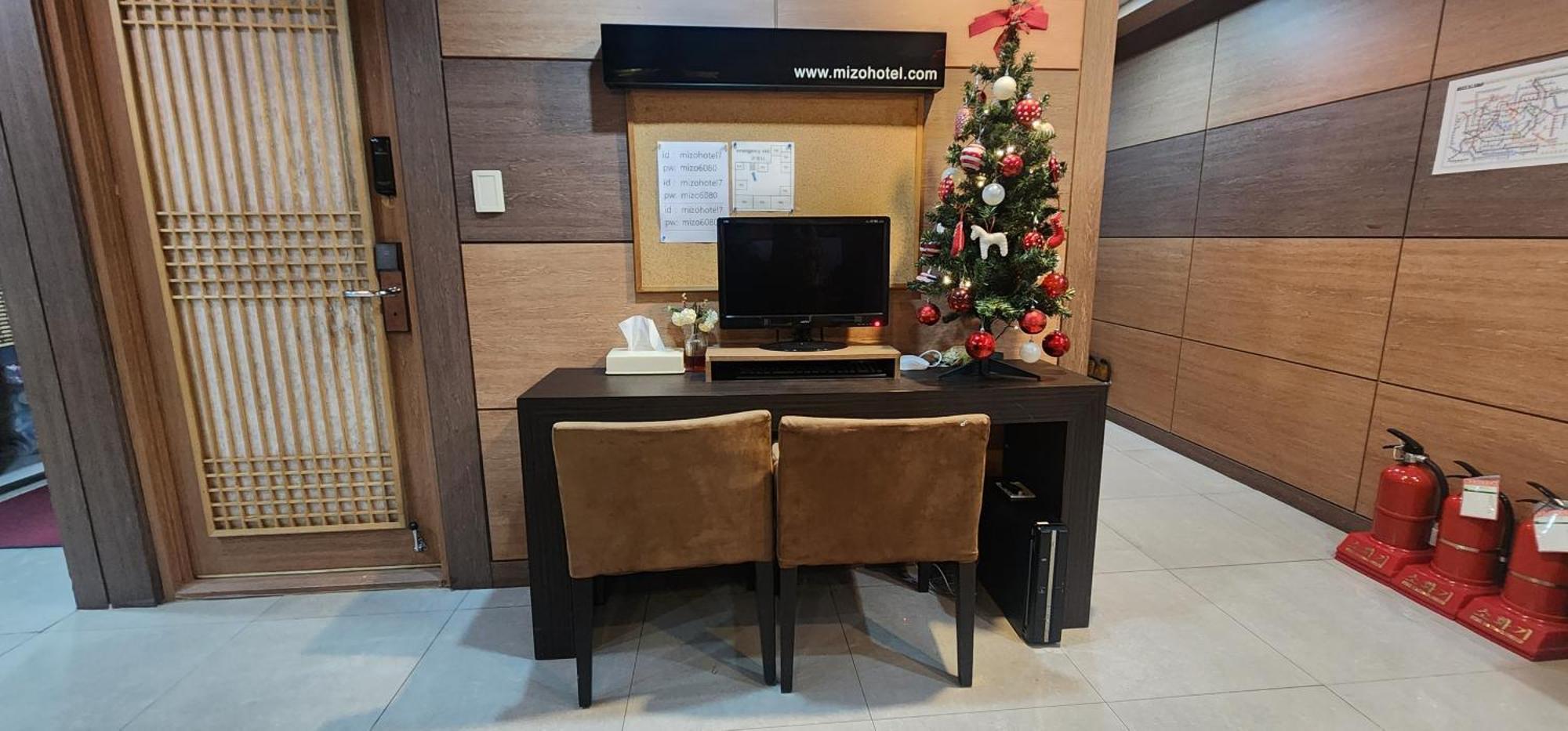Mizo Hotel Сеул Экстерьер фото